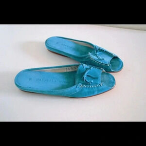 Patricia Green flats!
